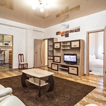 Apartment In A City Center! Krakivska,34 Lviv Eksteriør bilde