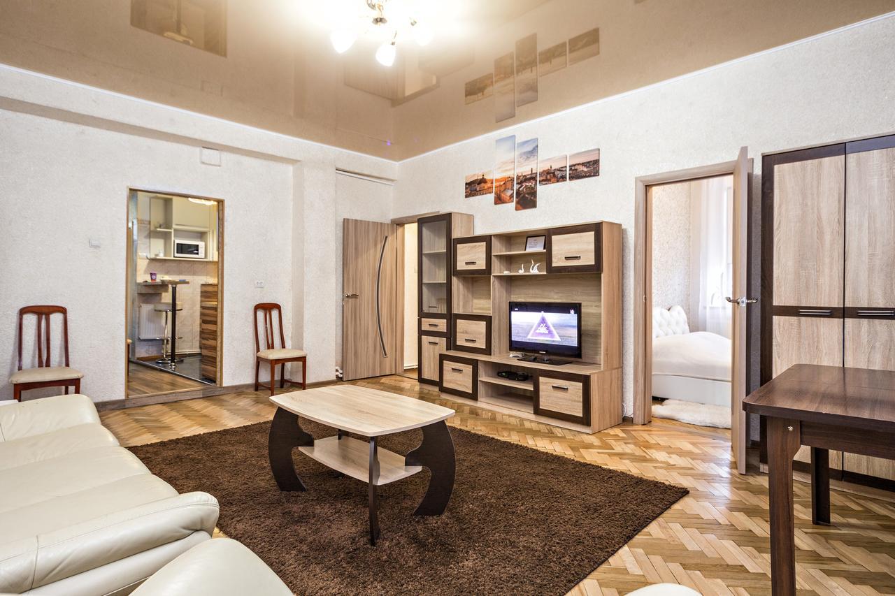 Apartment In A City Center! Krakivska,34 Lviv Eksteriør bilde